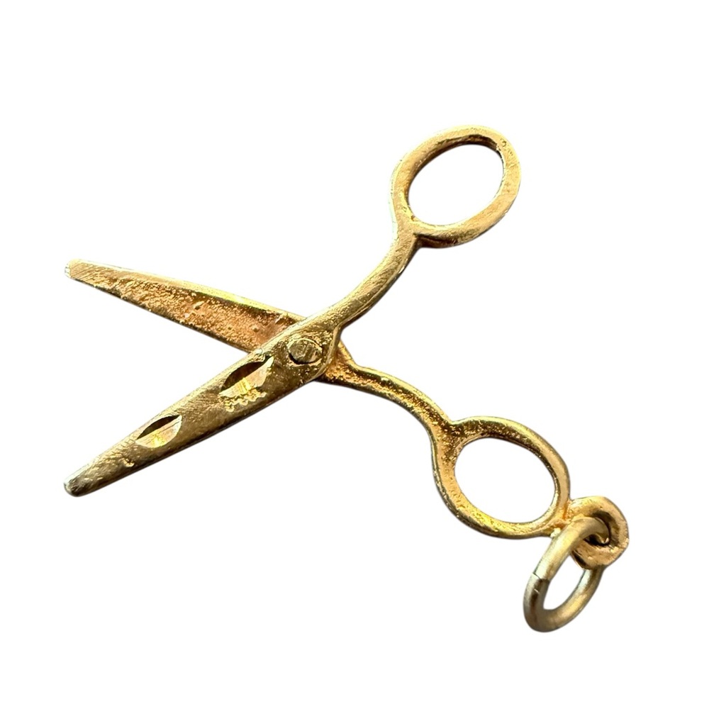 Vintage 14K Yellow Gold Moving Scissors Charm